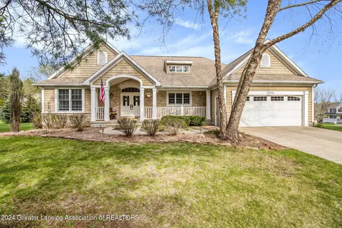 13021 Sandbar Ln, Perry, MI 48872