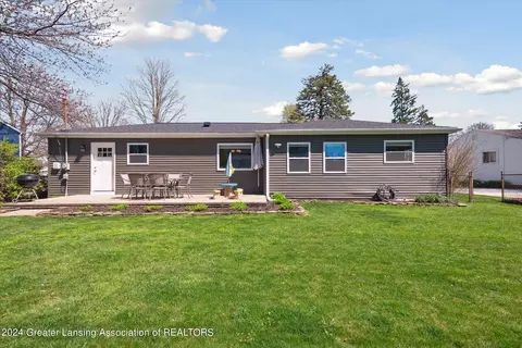 Exterior - 1733 Springfield Ln, Lansing, MI 48912 photo 11 of 12