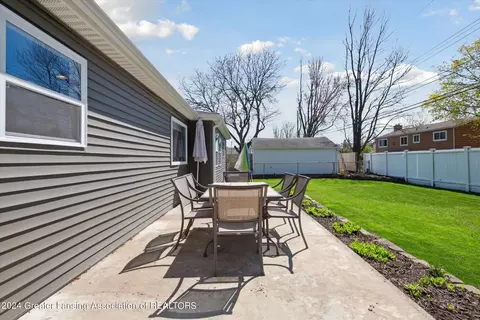 Exterior - 1733 Springfield Ln, Lansing, MI 48912 photo 7 of 12