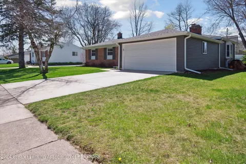 Exterior - 1733 Springfield Ln, Lansing, MI 48912 photo 4 of 12