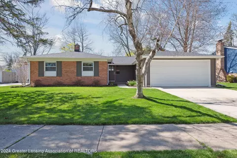 Exterior - 1733 Springfield Ln, Lansing, MI 48912 photo 3 of 12