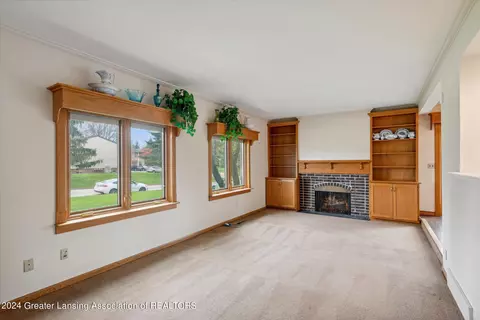 Living - 13142 Schavey Rd, Dewitt, MI 48820 photo 1 of 2