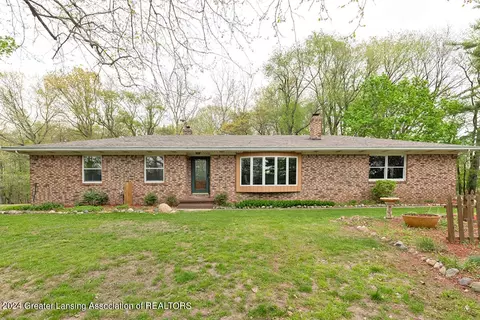 Exterior - 6427 E Clark Rd, Bath, MI 48808 photo 4 of 9