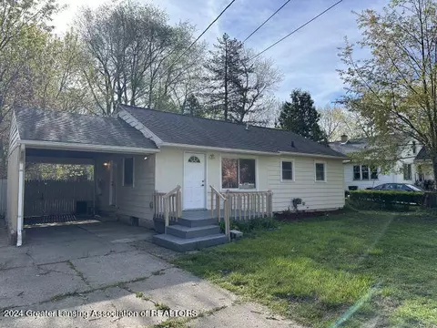 4003 Marland Dr, Lansing, MI 48910