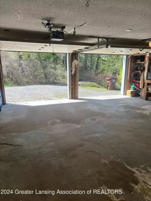 Exterior - 10723 S Wright Rd, Eagle, MI 48822 photo 14 of 15