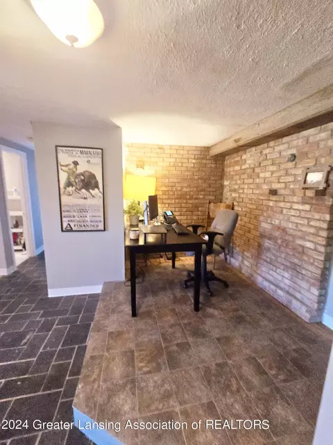 Dining - 10723 S Wright Rd, Eagle, MI 48822 photo 1 of 1