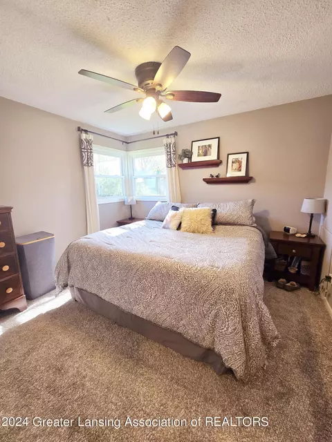 Bedroom - 10723 S Wright Rd, Eagle, MI 48822 photo 1 of 6