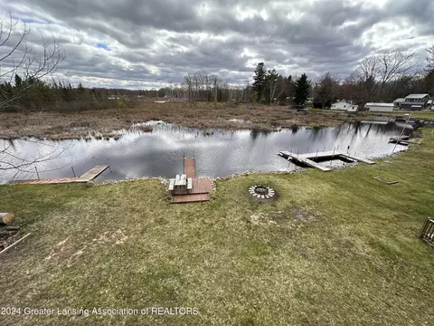 View/Area - 5263 Pointview Dr, Harrison, MI 48625 photo 2 of 3