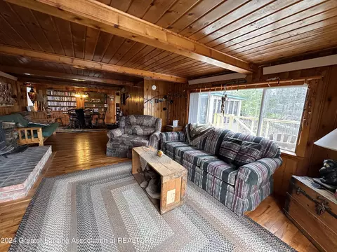 Living - 5263 Pointview Dr, Harrison, MI 48625 photo 2 of 5