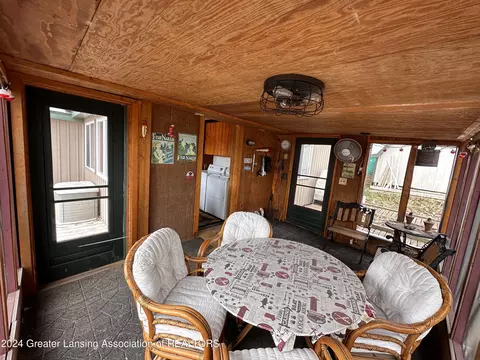 Dining - 5263 Pointview Dr, Harrison, MI 48625 photo 4 of 4