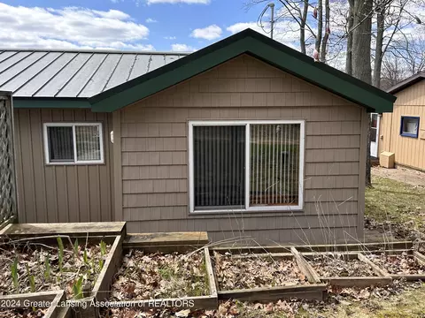 Exterior - 5263 Pointview Dr, Harrison, MI 48625 photo 18 of 21