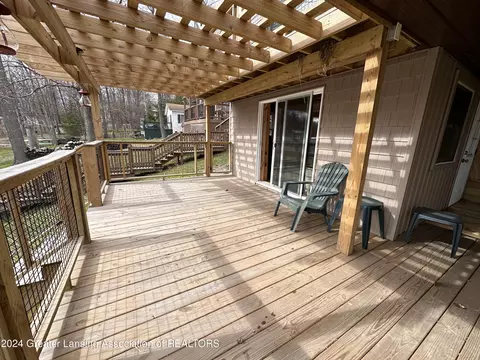 Exterior - 5263 Pointview Dr, Harrison, MI 48625 photo 10 of 21