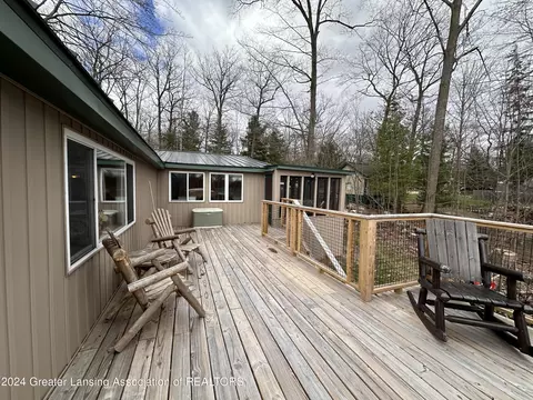 Exterior - 5263 Pointview Dr, Harrison, MI 48625 photo 8 of 21