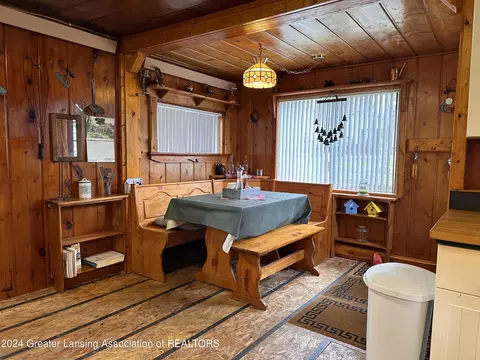 Bath - 5263 Pointview Dr, Harrison, MI 48625 photo 2 of 5