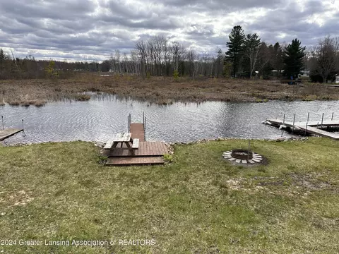 View/Area - 5263 Pointview Dr, Harrison, MI 48625 photo 3 of 3