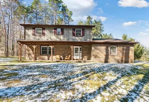 Undisclosed, Perry, MI 48872