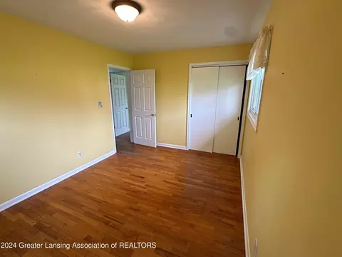 Bedroom - 1551 Sherbrook Rd, Lansing, MI 48906 photo 2 of 2