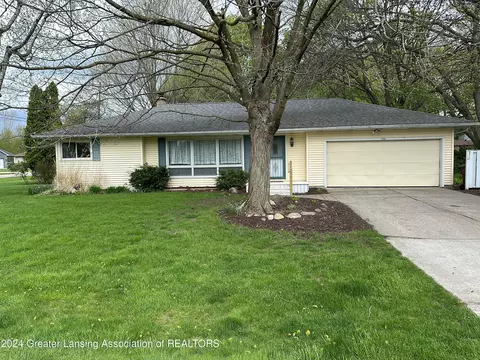 1551 Sherbrook Rd, Lansing, MI 48906