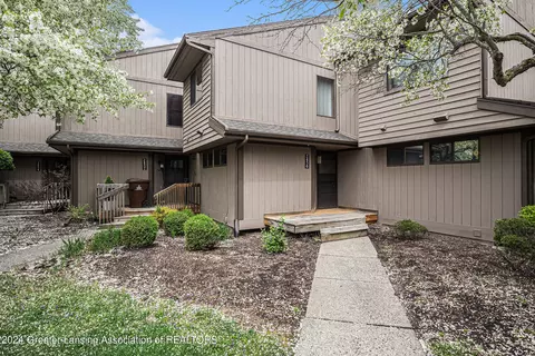 2450 S Wild Blossom Ct, East Lansing, MI 48823