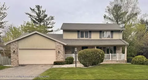 4914 Grape Arbor Ln, Lansing, MI 48917