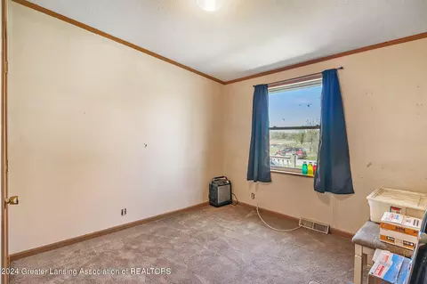 Bedroom - 3584 Miller Rd, Bancroft, MI 48414 photo 3 of 3