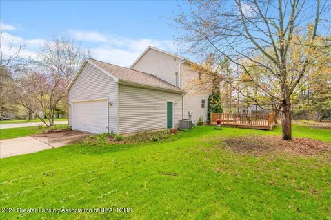 501 W Brunswick Dr, Dewitt, MI 48820 photo 35