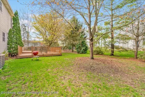 501 W Brunswick Dr, Dewitt, MI 48820 photo 41