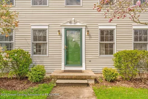 501 W Brunswick Dr, Dewitt, MI 48820 photo 5