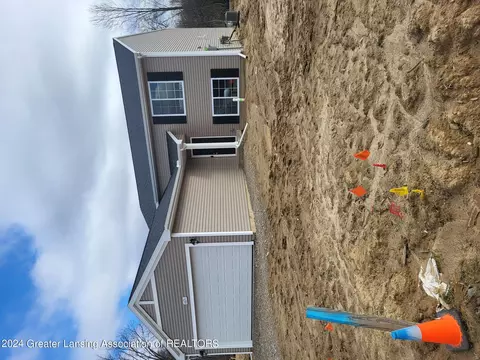 4470 Rose Ct, Potterville, MI 48876
