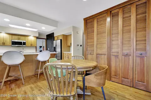 Dining - 4633 Jadestone Dr, Williamston, MI 48895 photo 2 of 2