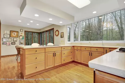 Kitchen - 4633 Jadestone Dr, Williamston, MI 48895 photo 1 of 5