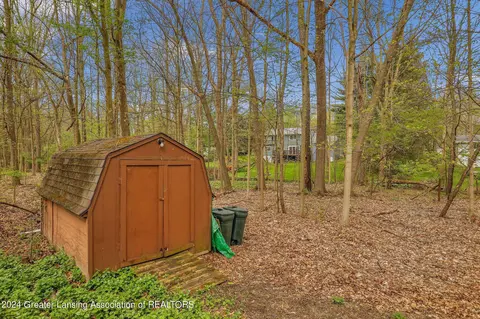 Exterior - 4633 Jadestone Dr, Williamston, MI 48895 photo 4 of 7