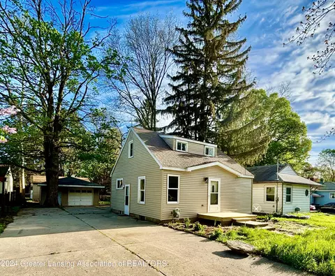 111 Fenton Ave, Lansing, MI 48910