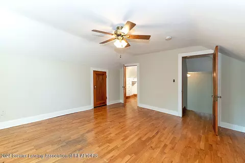 Bedroom - 528 Everett Dr, Lansing, MI 48915 photo 8 of 8