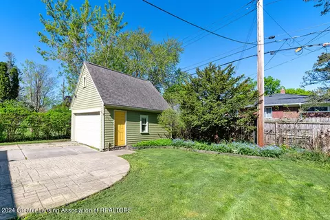 Exterior - 528 Everett Dr, Lansing, MI 48915 photo 3 of 3