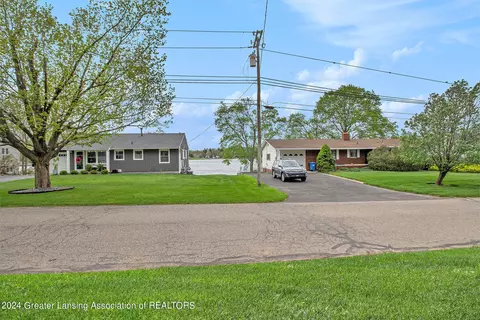 Exterior - 578 Roselane Dr, Howell, MI 48843 photo 3 of 3