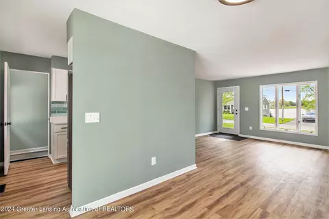 Living - 578 Roselane Dr, Howell, MI 48843 photo 3 of 3
