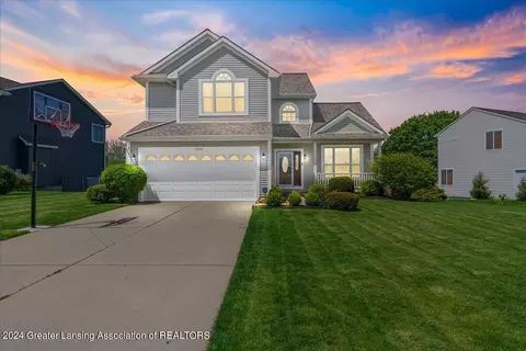 12822 Isle Royale Dr, Dewitt, MI 48820