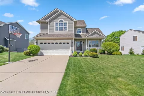 12822 Isle Royale Dr, Dewitt, MI 48820 photo 2