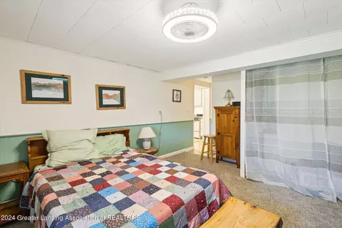 Bedroom - 3957 Dell Rd, Holt, MI 48842 photo 4 of 4