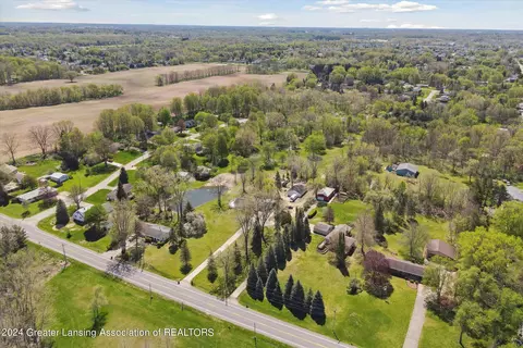 View/Area - 3957 Dell Rd, Holt, MI 48842 photo 2 of 5