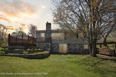 3957 Dell Rd, Holt, MI 48842