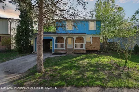 4046 Seaway Dr, Lansing, MI 48911