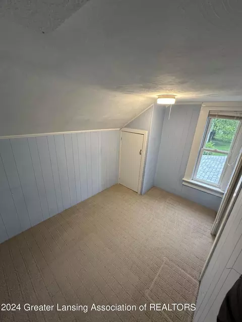Bedroom - 105 E Gibbs St, Saint Johns, MI 48879 photo 1 of 3