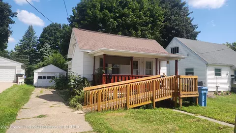 225 E Gier St, Lansing, MI 48906 photo 24