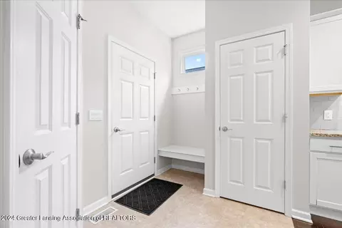 210 Ayla Dr, Dewitt, MI 48820 photo 20