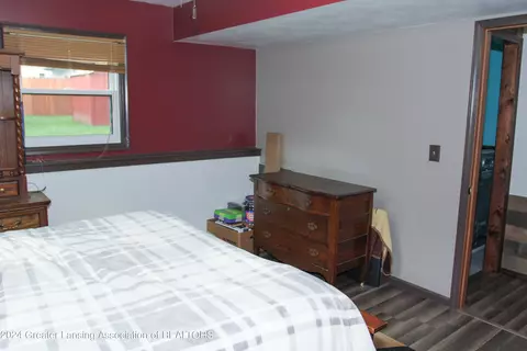 Bedroom - 223 Dutton St, Eaton Rapids, MI 48827 photo 4 of 5