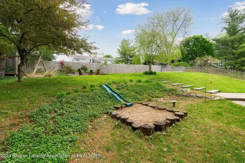 1352 Sebewaing Rd, Okemos, MI 48864 photo 48