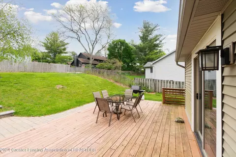 1352 Sebewaing Rd, Okemos, MI 48864 photo 43