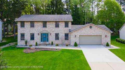 3933 W Herbison Rd, Dewitt, MI 48820